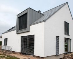 Umbau_Dachsanierung_Einfamilienhaus_Gaube_Aussen